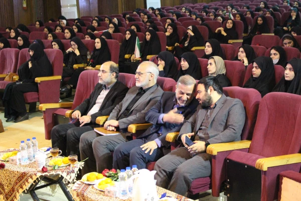 برگزاری مراسم روز دانشجو با حضور استاندار خوزستان