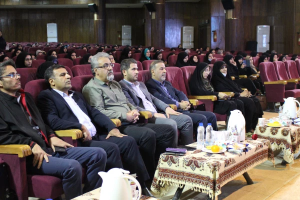 برگزاری مراسم روز دانشجو با حضور استاندار خوزستان