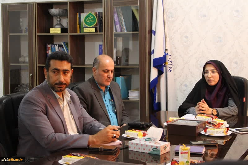 مراسم تودیع و تکریم معاونت آموزشی، پژوهشی و فرهنگی پردیس حضرت فاطمه الزهرا(س) اهواز