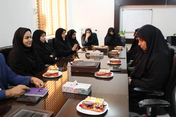 مراسم تکریم معاونت آموزشی، پژوهشی و فرهنگی پردیس حضرت فاطمه الزهرا(س) اهواز