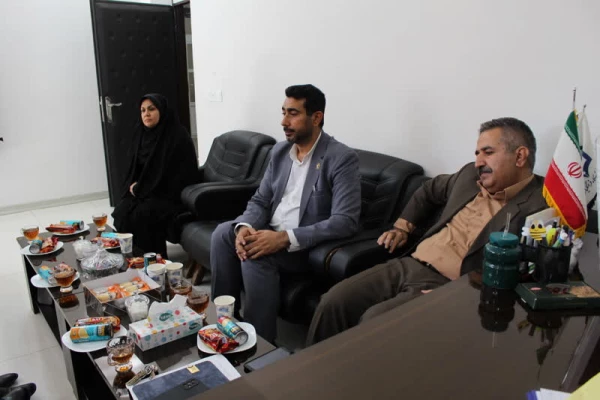 بازدید کارگروه هیأت نظارت، ارزیابی و تضمین کیفیت آموزش عالی از پردیس حضرت فاطمه الزهرا(س) اهواز