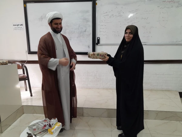 برگزاری مراسم به مناسبت نهم دی روز بصیرت و میثاق امت با ولایت در پردیس حضرت فاطمه الزهرا(س) اهواز