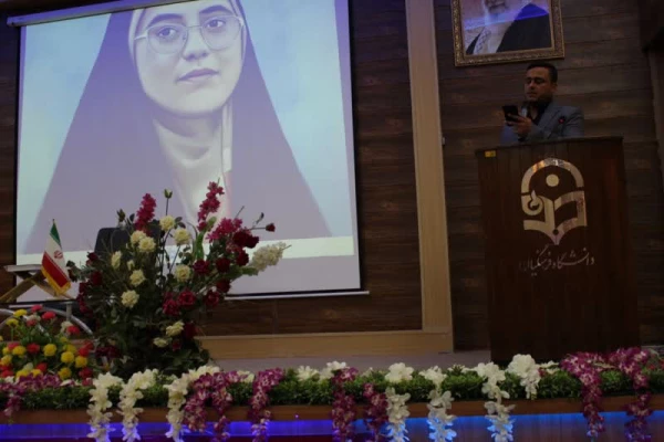 مراسم گرامیداشت شهیده فائزه رحیمی در دانشگاه فرهنگیان خوزستان