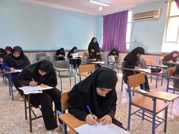 بازدید سرپرست پردیس حضرت فاطمه الزهرا(س) از مرکز دخترانه اروند آبادان