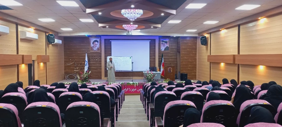 دوره آموزشی طرح معراج ویژه دانشجو معلمان پردیس حضرت فاطمه الزهرا(س) اهواز برگزار شد.