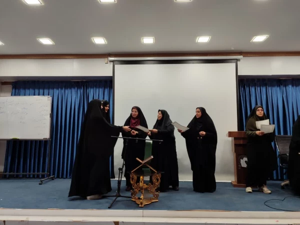 مرحله استانی سی و چهارمین جشنواره قرآن و عترت دانشگاه فرهنگیان خوزستان در دارالقرآن اهواز برگزار شد.