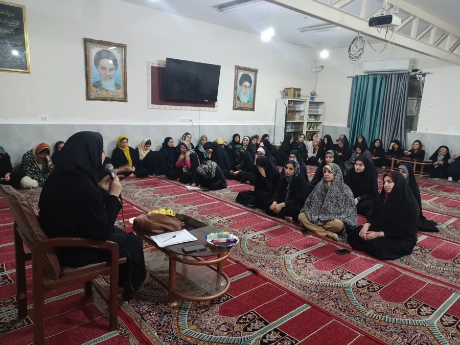 برگزاری کارگاه به مناسبت هفته سراهای دانشجویی در پردیس حضرت فاطمه الزهرا(س) اهواز