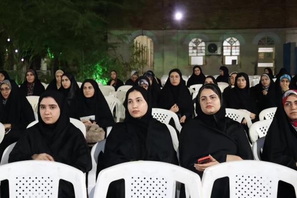 برگزاری دعای توسل  در پردیس حضرت فاطمه الزهرا(س) اهواز