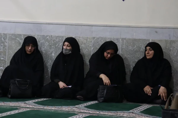 مراسم سی و پنجمین سالگرد عروج ملکوتی بنیانگذار جمهوری اسلامی ایران حضرت امام خمینی (ره) با حضور پرسنل دانشگاه فرهنگیان استان خوزستان