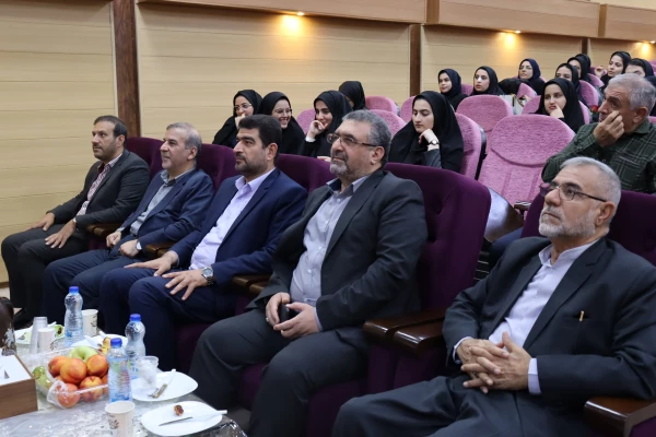 آیین دانش آموختگی دانشجومعلمان ورودی ۹۹ پردیس حضرت فاطمه الزهرا(س) با حضور مدیر کل آموزش و پرورش خوزستان