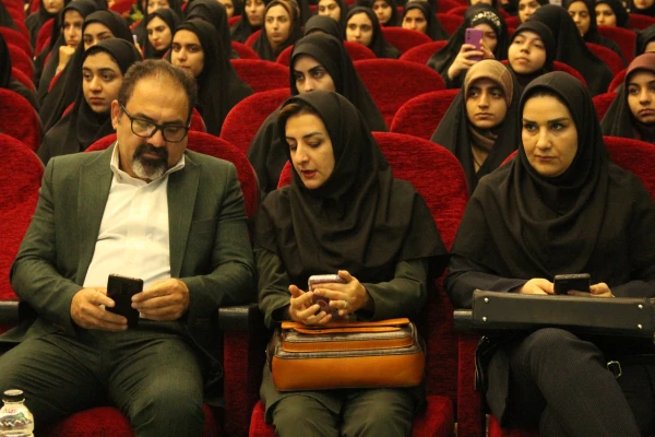 برگزاری آیین استقبال از نو دانشجو معلمان پردیس فاطمه الزهرا (س) اهواز 