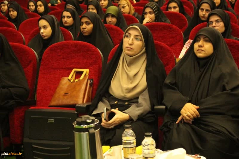 برگزاری آیین استقبال از نو دانشجو معلمان پردیس حضرت فاطمه الزهرا (س) اهواز 