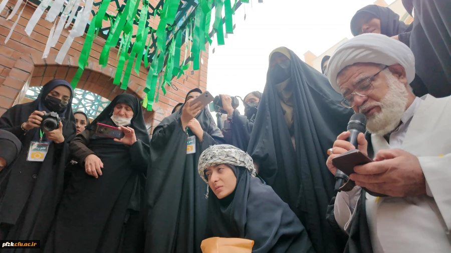 گزارش تصویری از مراسم تشییع شهید گمنام در پردیس حضرت فاطمه الزهرا(س) اهواز