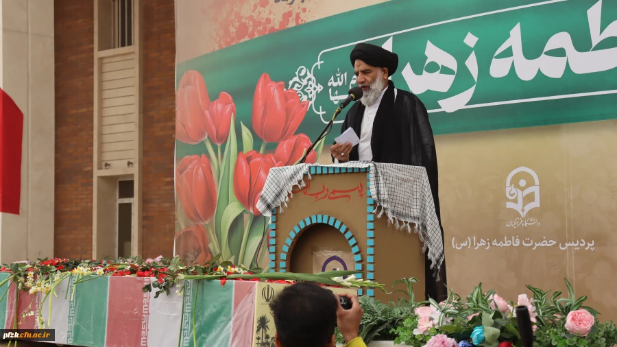 گزارش تصویری از مراسم تشییع شهید گمنام در پردیس حضرت فاطمه الزهرا(س) اهواز