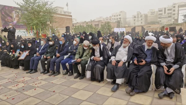 گزارش تصویری از مراسم تشییع شهید گمنام در پردیس حضرت فاطمه الزهرا(س) اهواز