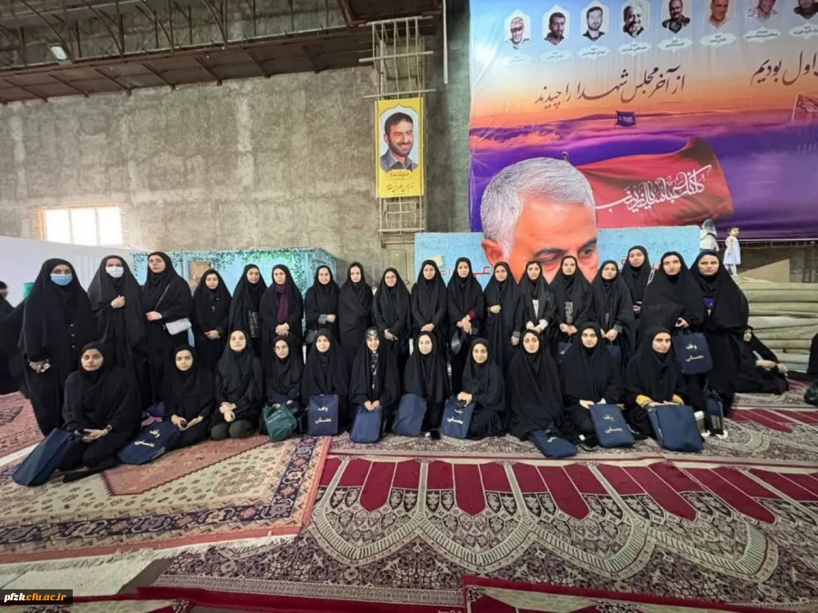  جمعی از دانشجومعلمان پردیس حضرت فاطمه زهرا (س) اهواز در آئین عبادی و سیاسی نماز جمعه مورخ ۲۹ فروردین ۱۴۰۴ در مصلای اهواز شرکت کردند.