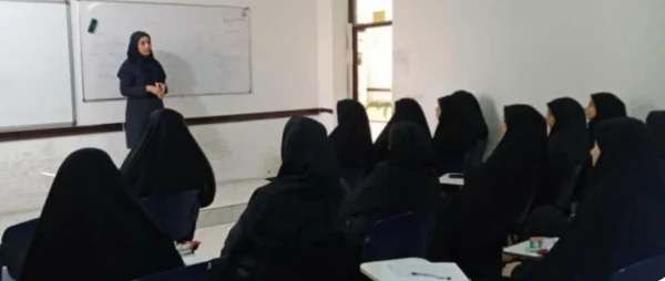 برگزاری کارگاه "فستینگ  و کاهش وزن" در پردیس حضرت فاطمه  الزهرا(س) اهواز