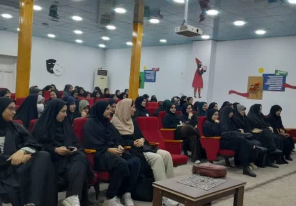  برگزاری کارگاه تخصصی نقد و شعر نویسی در کانون فرهنگی 