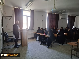 کارگاه آموزشی آشنایی با طرح شهید وزوایی و طرح های حمایتی بنیاد ملی نخبگان