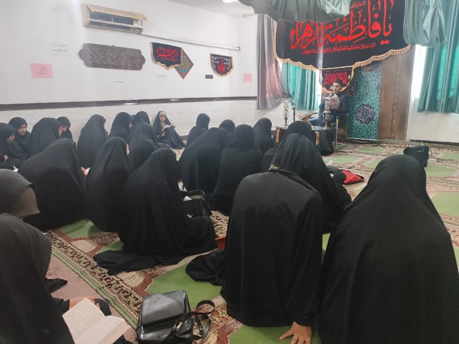 برگزاری مراسم سوگواری شهادت حضرت فاطمه زهرا (س) در پردیس فاطمه زهرا(س) اهواز