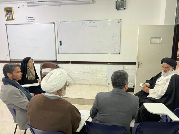 نشست با نماینده ولی فقیه در استان خوزستان با محوریت تأمین زمین جامع دانشگاه فرهنگیان