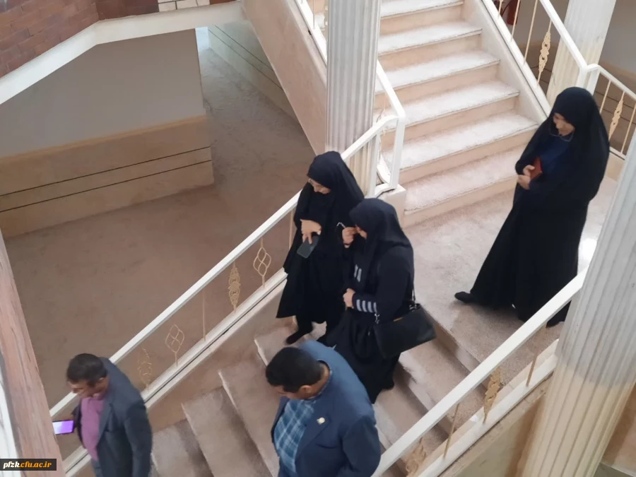مجید حمدانی، رئیس دانشگاه فرهنگیان استان خوزستان، از ساختمان رفاهی شماره ۲ و مجموعه ساختمان های پردیس حضرت فاطمه الزهرا(س) اهواز بازدید کرد.
