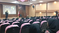 سمینار فوق العاده فن بیان در تالار امید
