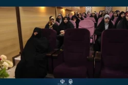 آیین تجلیل از حافظان و قاریان برتر کشوری و ملی مسابقات قرآن و عترت